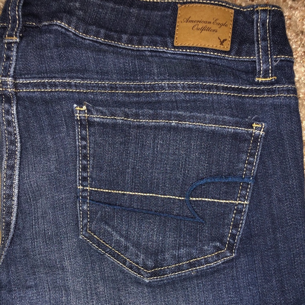 American Eagle midi jean shorts Size 6